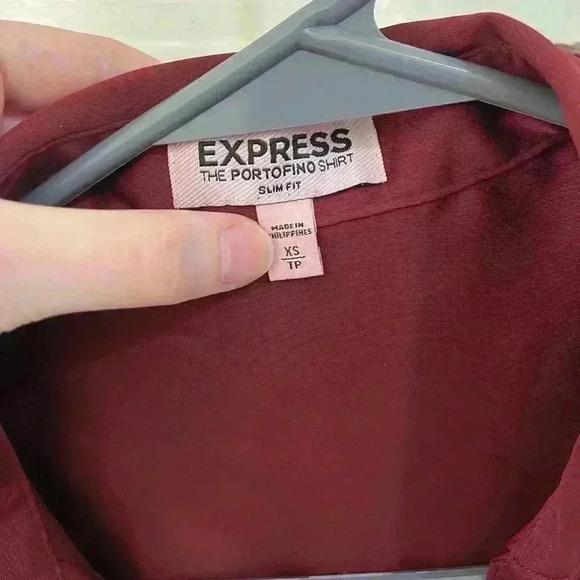 Express portifino red, shiny silk long sleeve shirt - Picture 4 of 6